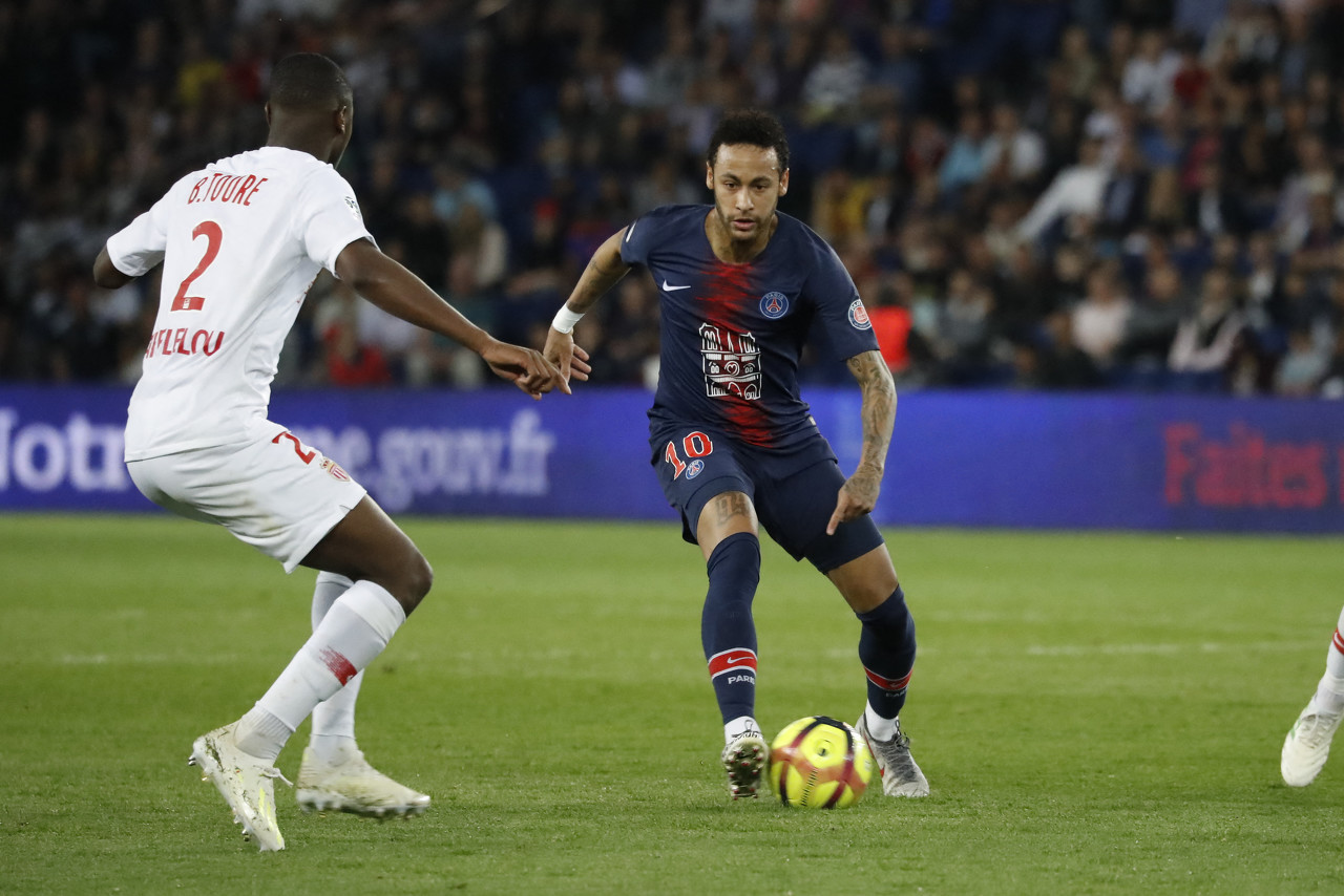 戳中了英超 戳中了英超